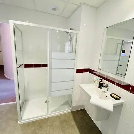 Flamingo Gare Centre ニーム