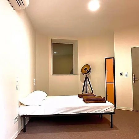 Flamingo Gare Centre Hostel